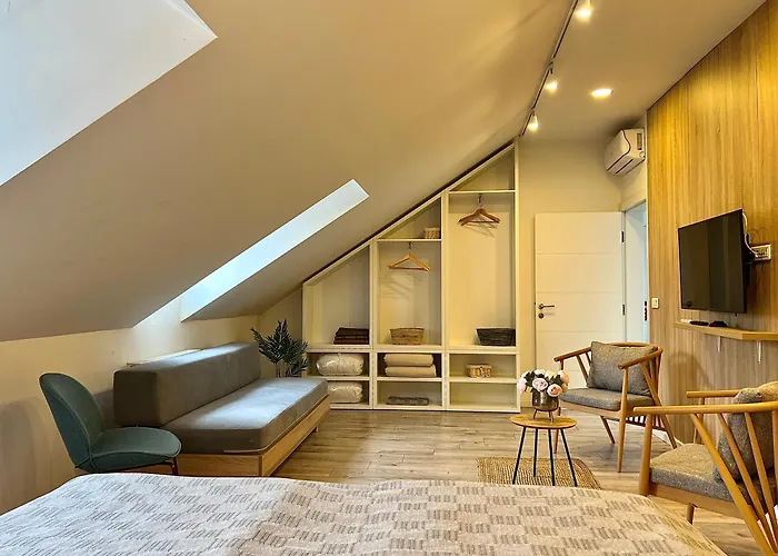 City Boutique Hotel